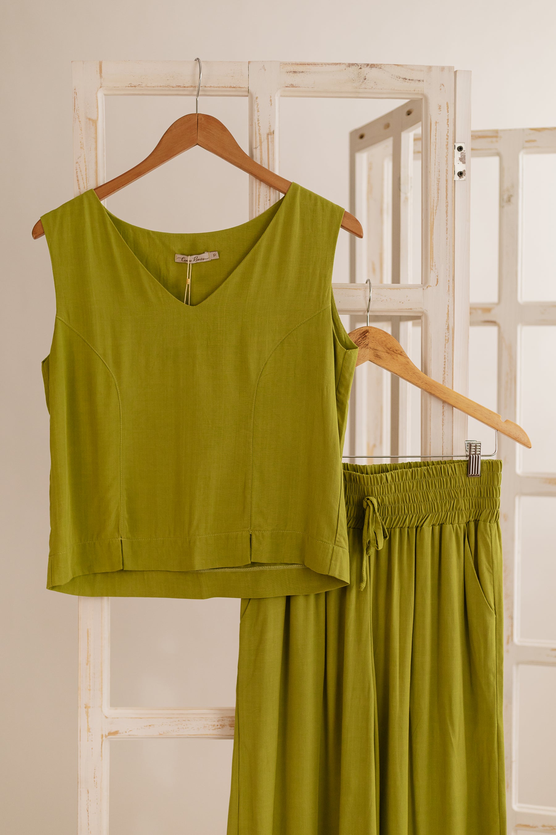 Conjunto Camélia em viscolinho