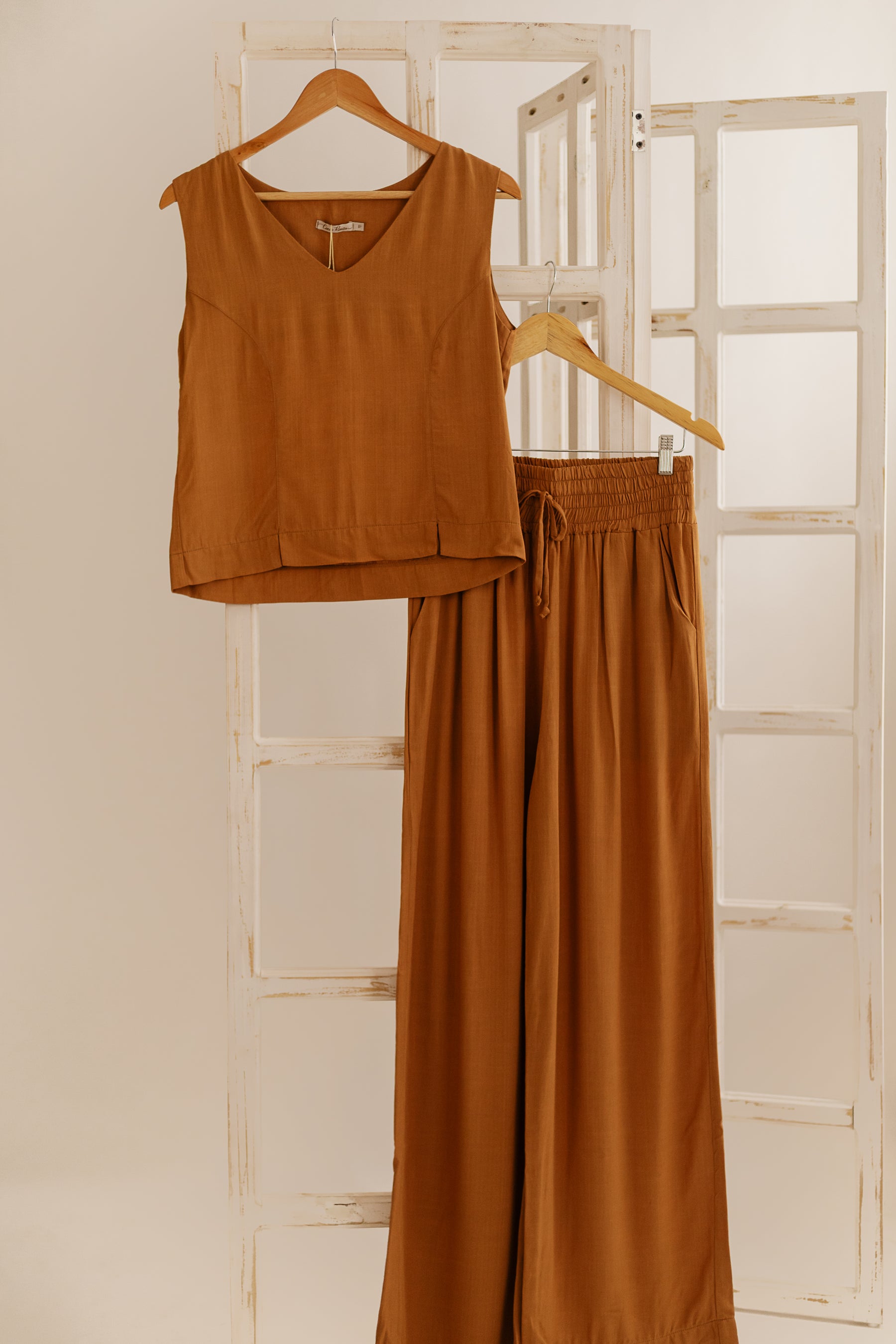 Conjunto Camélia em viscolinho