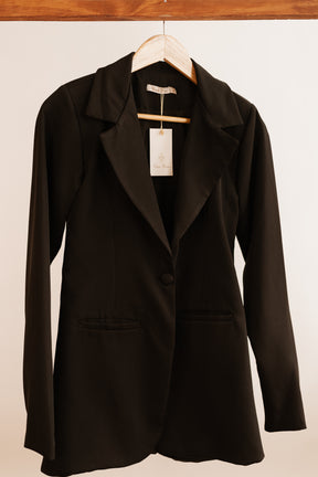 Blazer alongado com gola Tulipa