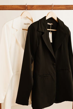 Blazer alongado com gola Tulipa